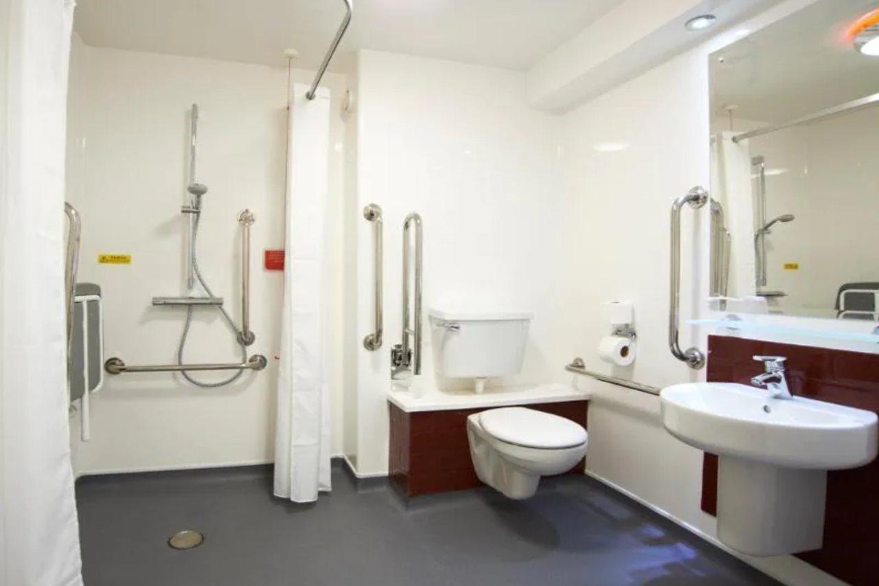 Travelodge Maidenhead Central Esterno foto