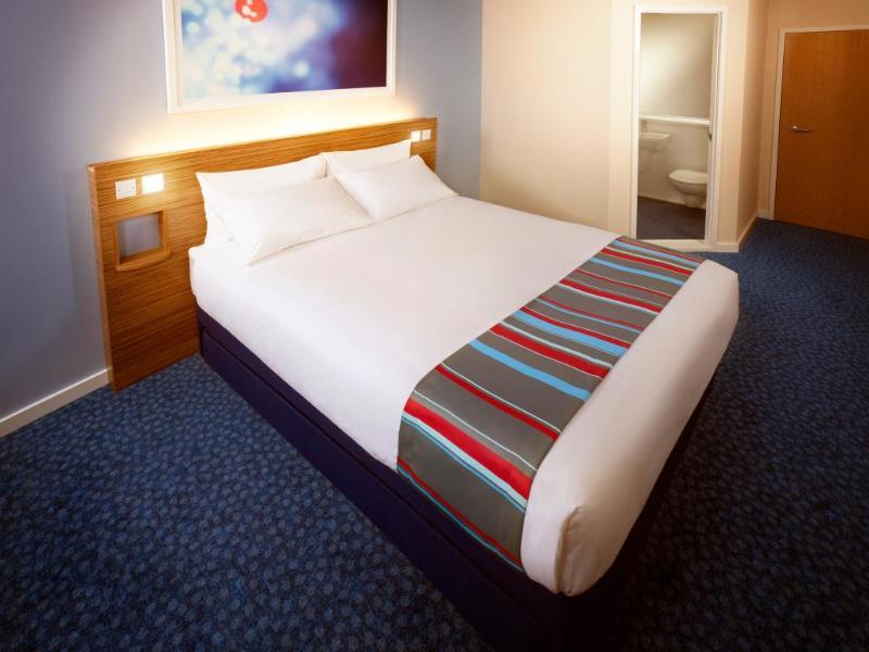 Travelodge Maidenhead Central Esterno foto